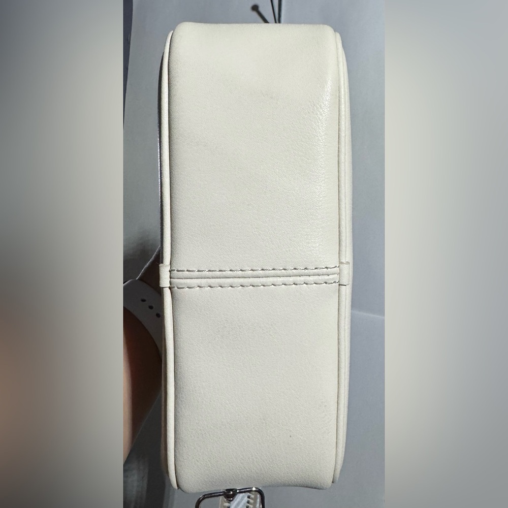 Marc Jacobs White Crossbody Bag with Silver Logo - Picture 6 of 6